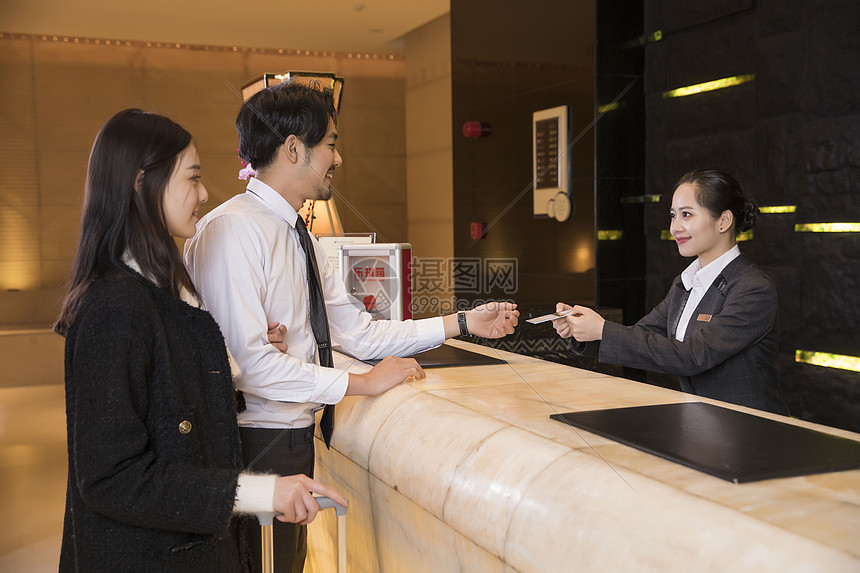 优质酒店前台服务 提升宾客体验的关键